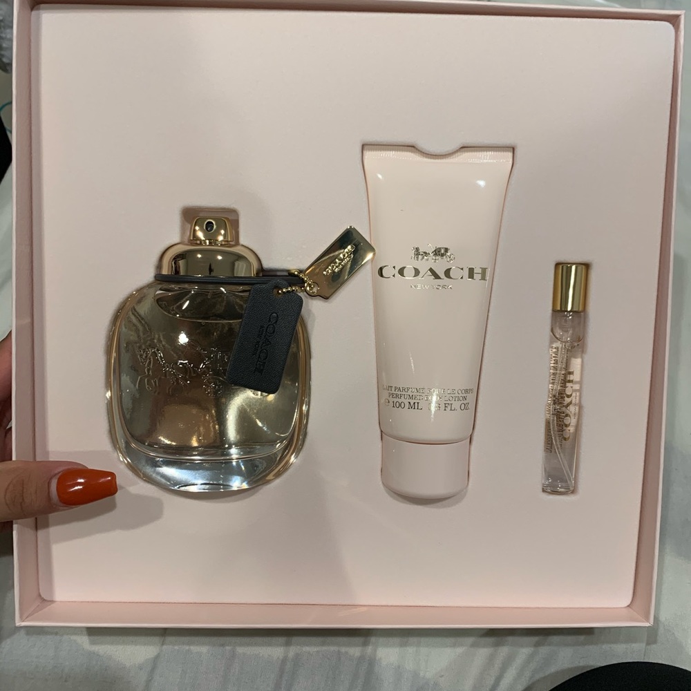 Coach New York 3 piece set